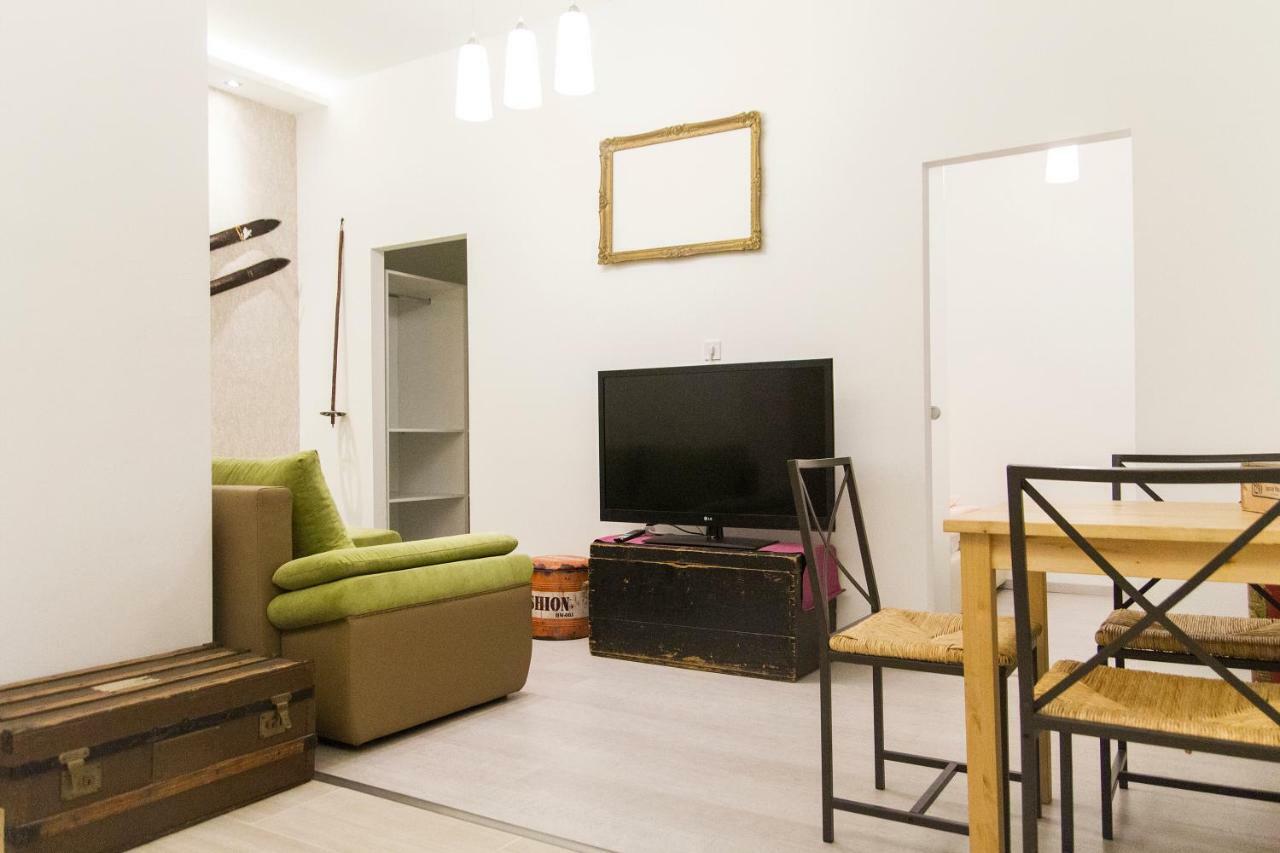 Cozy Apartment Boedapest Buitenkant foto